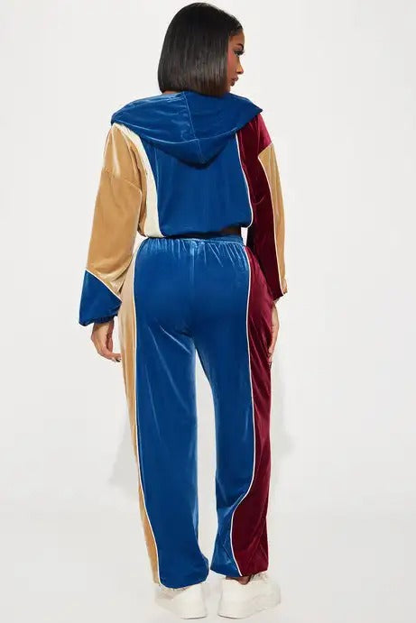 Color-block hooded zip jacket and jogger set in blue and burgundy